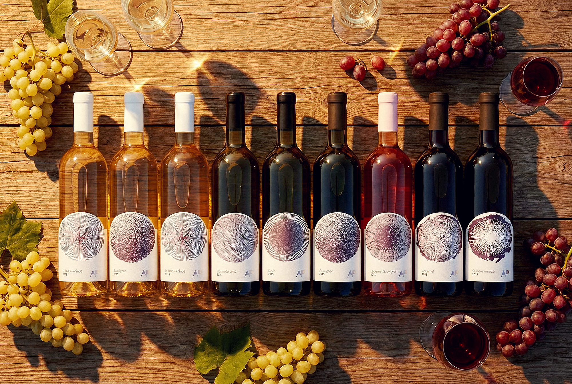 aperun modern cut wine etiquette 01