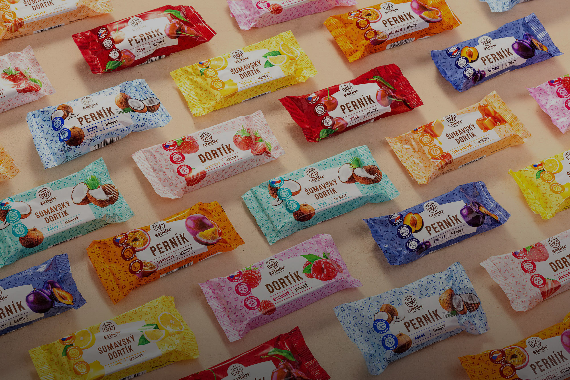 Pekaren srnin small cakes gingerbread modern colorful packaging